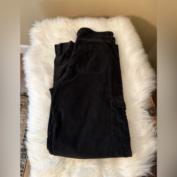 American Eagle Outfitters Corduroy Cargo Pants - Picture 4 of 10